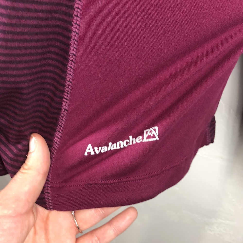 Avalanche Stripe Pullover Size Small - image 6